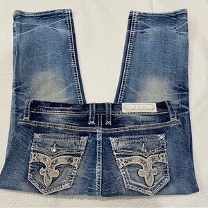 Rock Revival catydid Easy Crop size 32